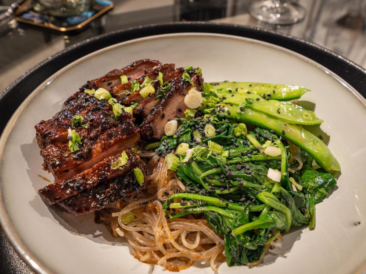 Menlyn Boutique Hotel Pretoria-Noord Exterior foto A plate of galbi