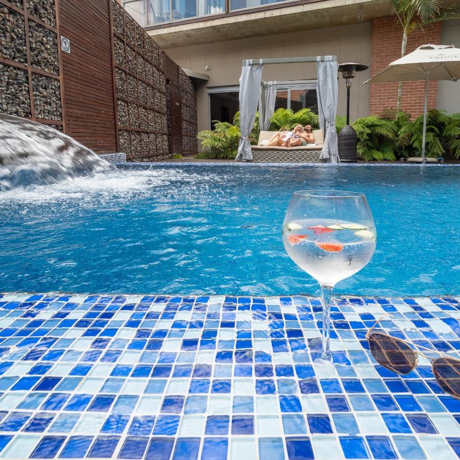 Menlyn Boutique Hotel Pretoria-Noord Exterior foto A swimming pool