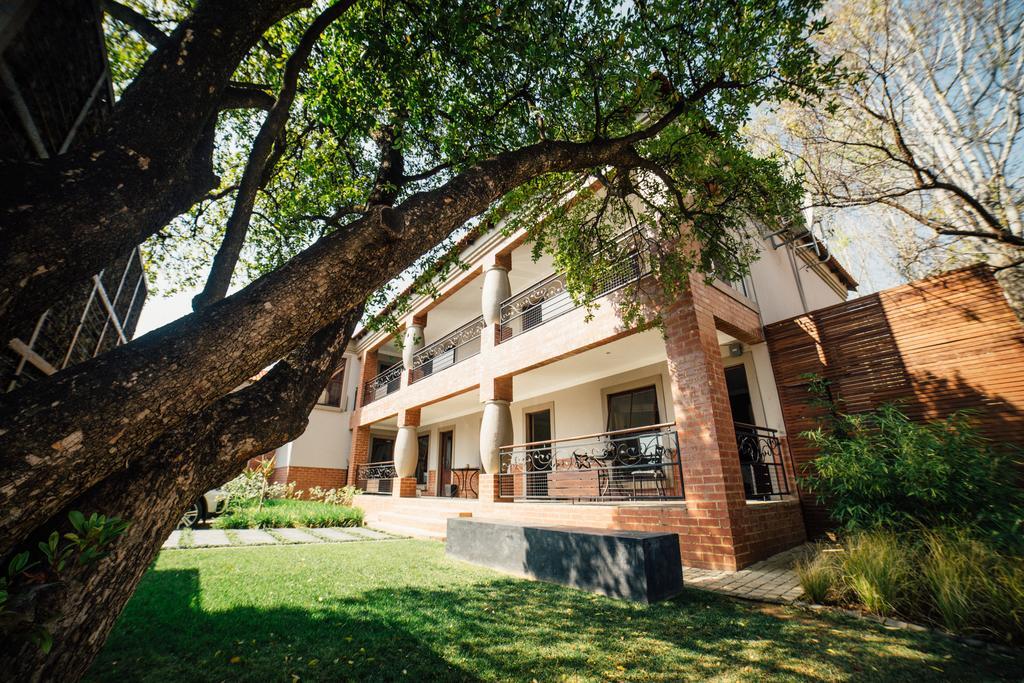 Menlyn Boutique Hotel Pretoria-Noord Exterior foto The house of the Rector of the University of La Plata