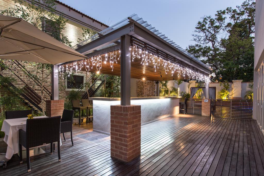 Menlyn Boutique Hotel Pretoria-Noord Exterior foto The Pergola at the Hotel